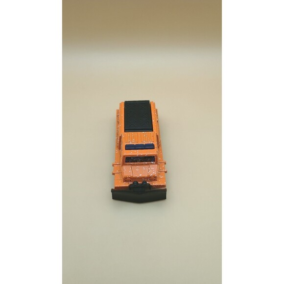 Matchbox 1999 Snow Groomer with Plow 1:64 Diecast Model - Picture 7 of 8